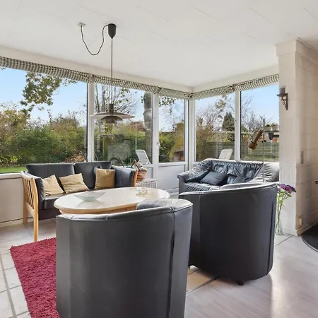 Two-bedroom In Sydals בית נופש *