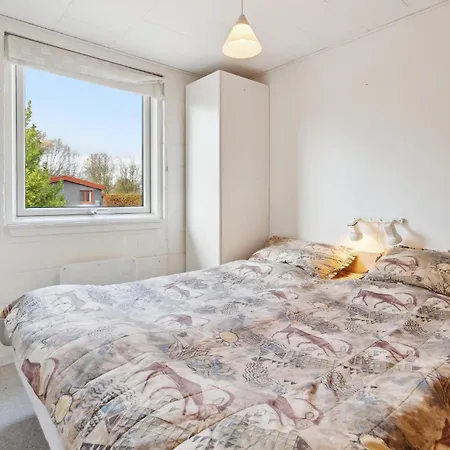 Two-bedroom In Sydals Feriehus *