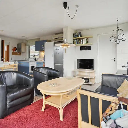 Two-bedroom In Sydals Feriehus *